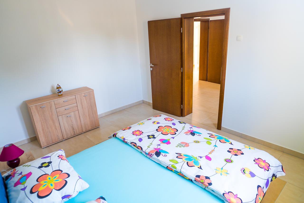 Tina Rooms Velika Gorica Buitenkant foto