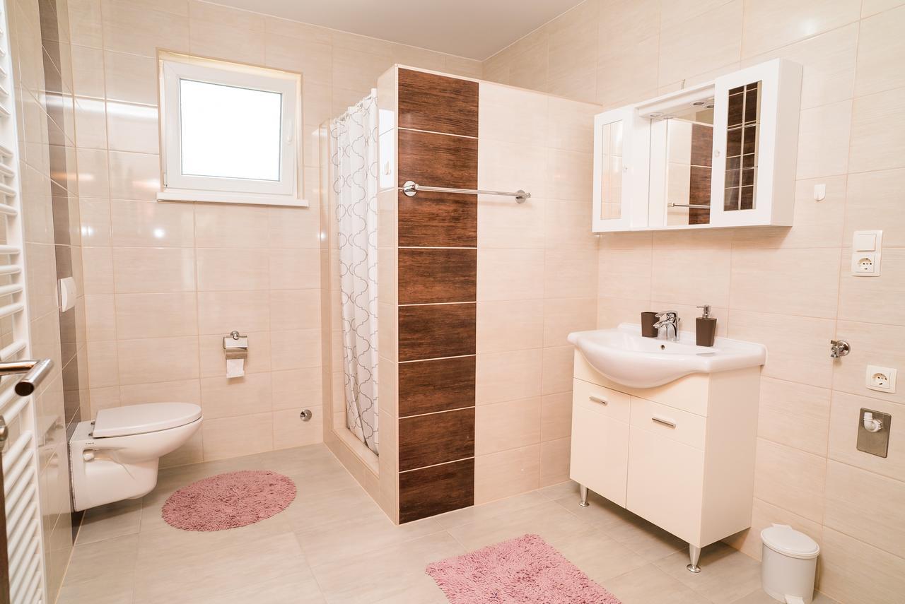 Tina Rooms Velika Gorica Buitenkant foto
