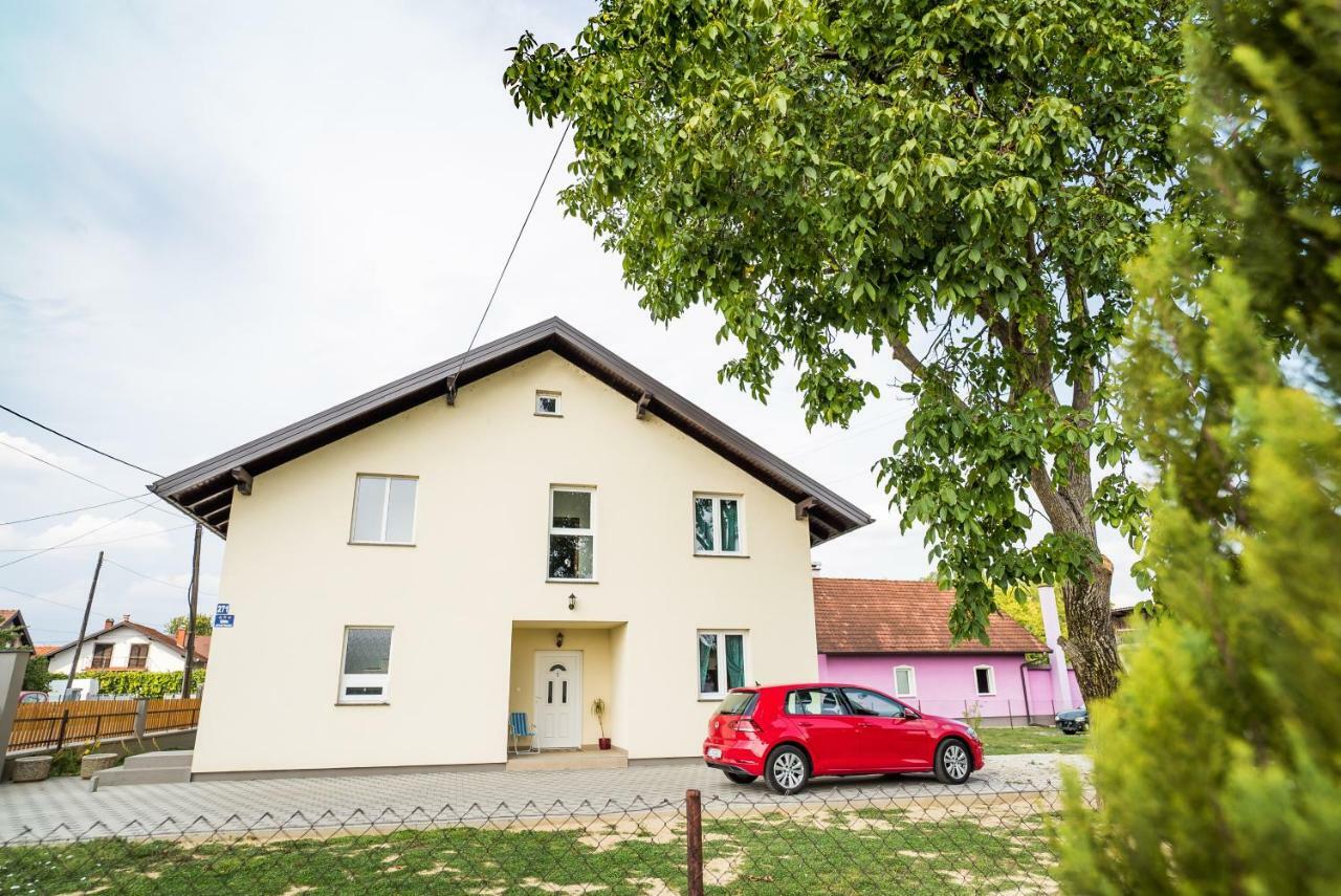 Tina Rooms Velika Gorica Buitenkant foto