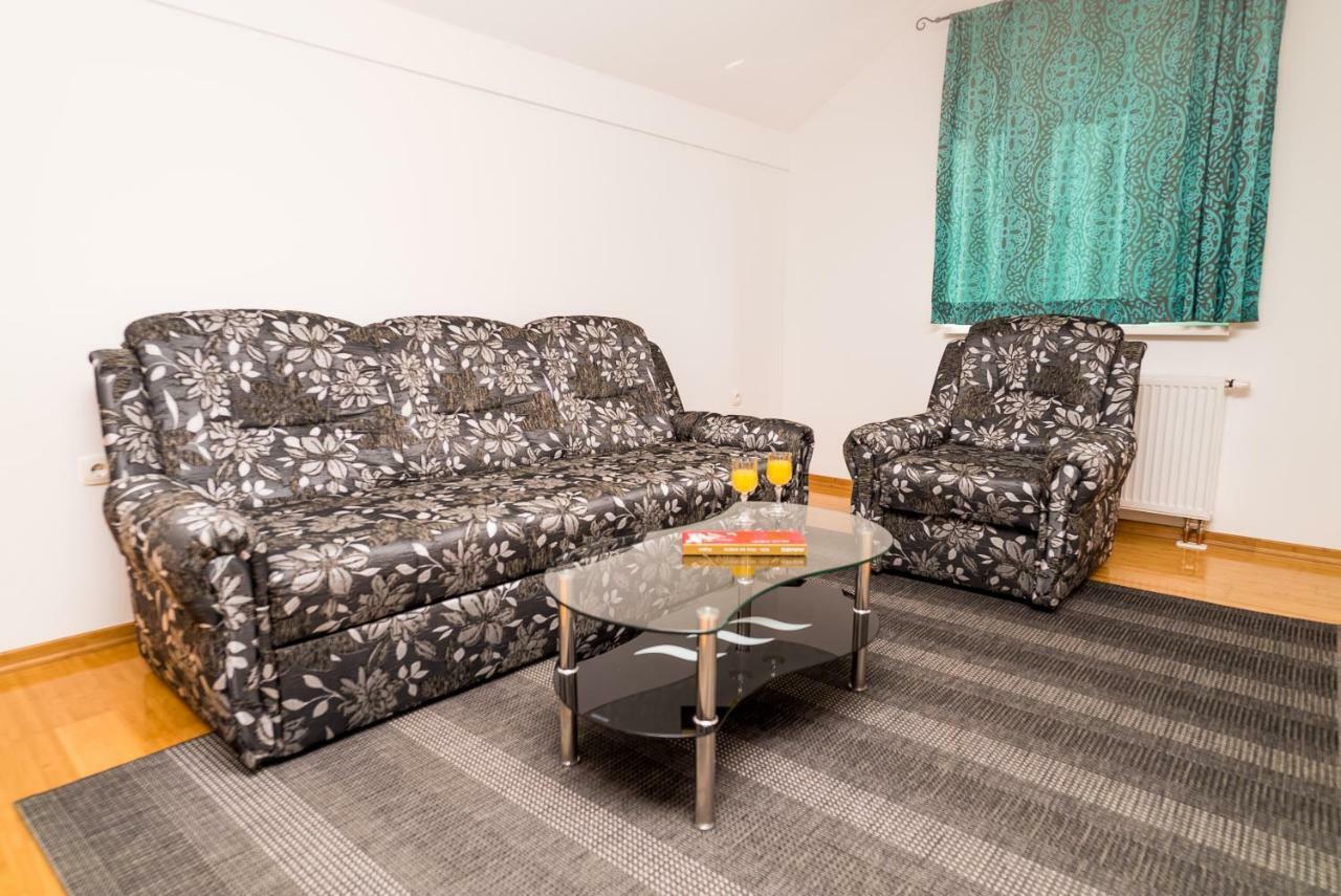 Tina Rooms Velika Gorica Buitenkant foto